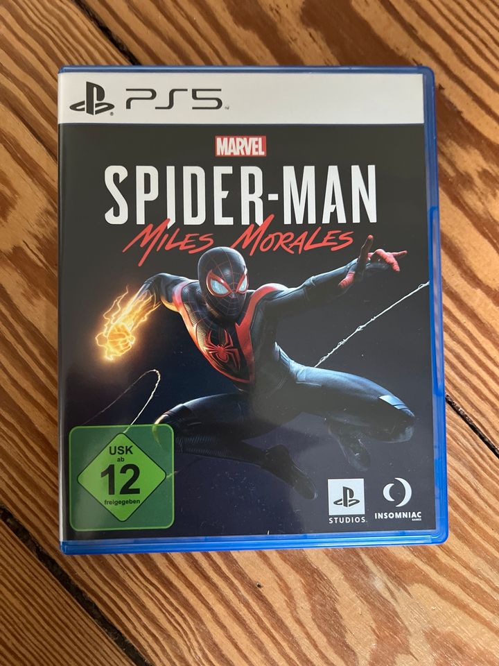 Spiderman Miles Morales PS5, wie neu, inkl. BüWa Versand in Rockenberg