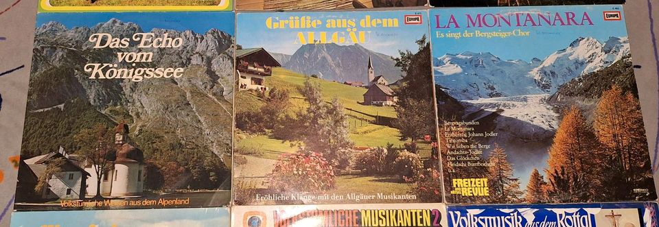 Schallplatten 9 Stück Volkstümliche Musik diverse in Hebertsfelden