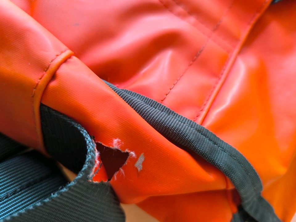 Messenger Bag / North Face / orange in Berlin