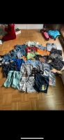 Bekleidungspaket Jungen, Sommer Gr 122/128, 15 Hosen 8 Shirts Niedersachsen - Salzgitter Vorschau