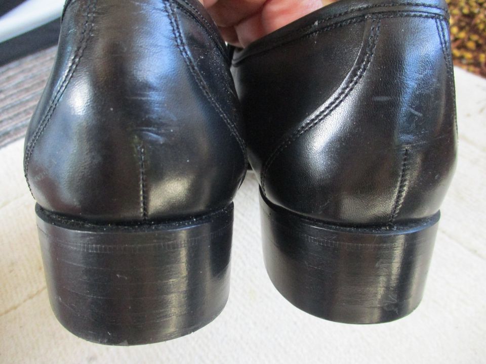 echt Leder Designer Schuhe 41= 7 schwarz ungetragen Vintage Bally in Collenberg