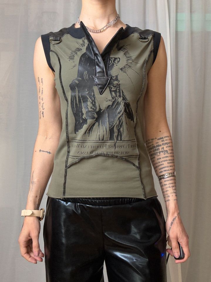 Black Metal / Rock / Metal / Gothic/ Punk Tanktop in Essen