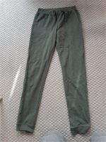 nameit sweatpants khaki mit Bündchen Gr. 170 Berlin - Lichtenberg Vorschau