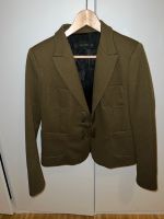 Zara olivfarbener Blazer mit dekorativen Schnallen  L wie neu Neuhausen-Nymphenburg - Neuhausen Vorschau