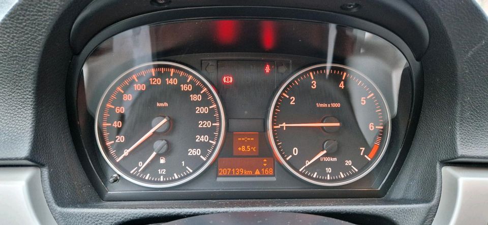 BMW 318i Facelift, E90 in Munster