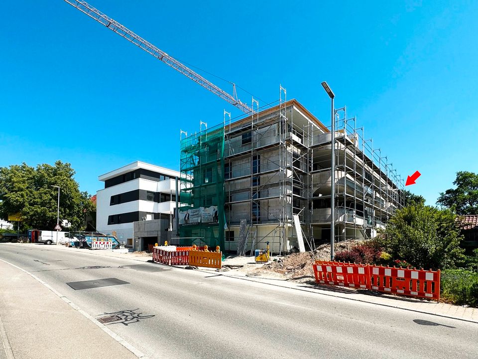 F&D | Exklusives Penthouse mit großer Dachterrasse und herrlichem Ausblick ins Grüne in Tuningen