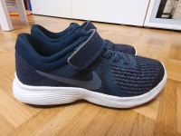 Sportschuhe Sneakers Nike Gr 29,5 Hessen - Flörsheim am Main Vorschau