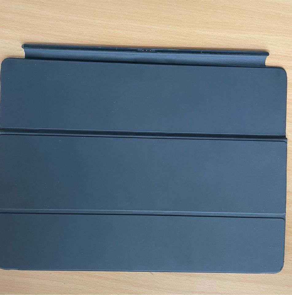 Original Apple Smart Keyboard schwarz für das iPad Pro 12,9" in Königswinter