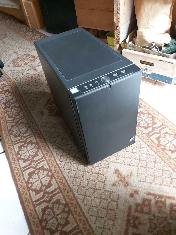 Fractal Design Nano S ITX gehäuse in Kerpen