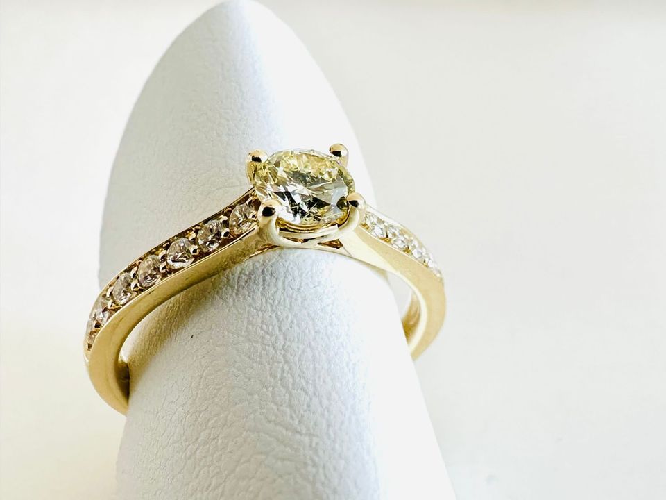 Ring 585/- Gold mit Brillanten 0,78 ct in Coesfeld