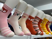 Mädchen Socken ,Verschiedene dene Muster Einheitsg röse 12 Paaar Hessen - Dreieich Vorschau