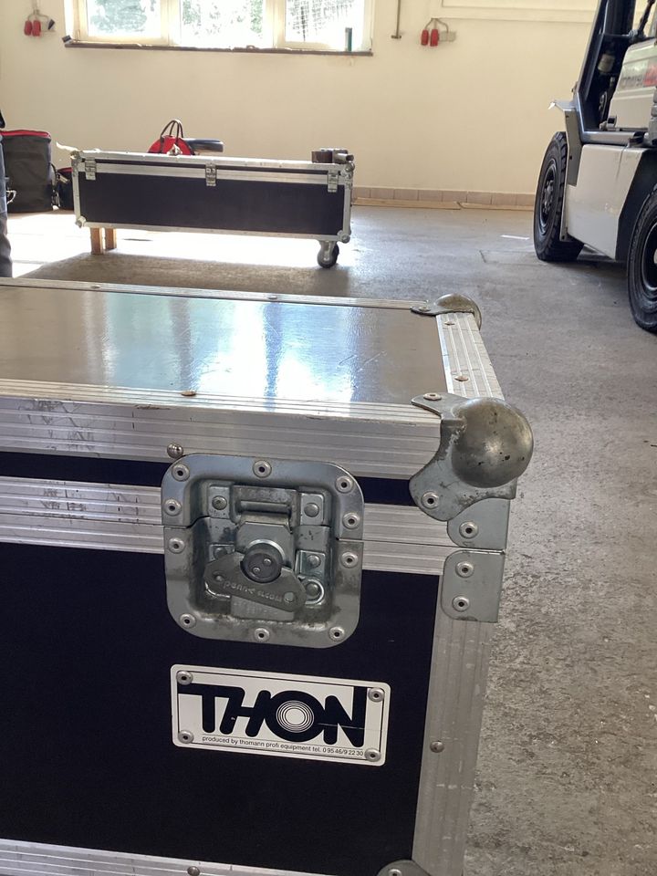 Flightcase Thomann  neuwertig in Paderborn