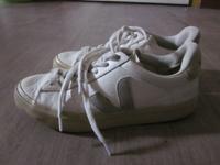 Veja Schuhe 39 weiß Frankfurt am Main - Berkersheim Vorschau