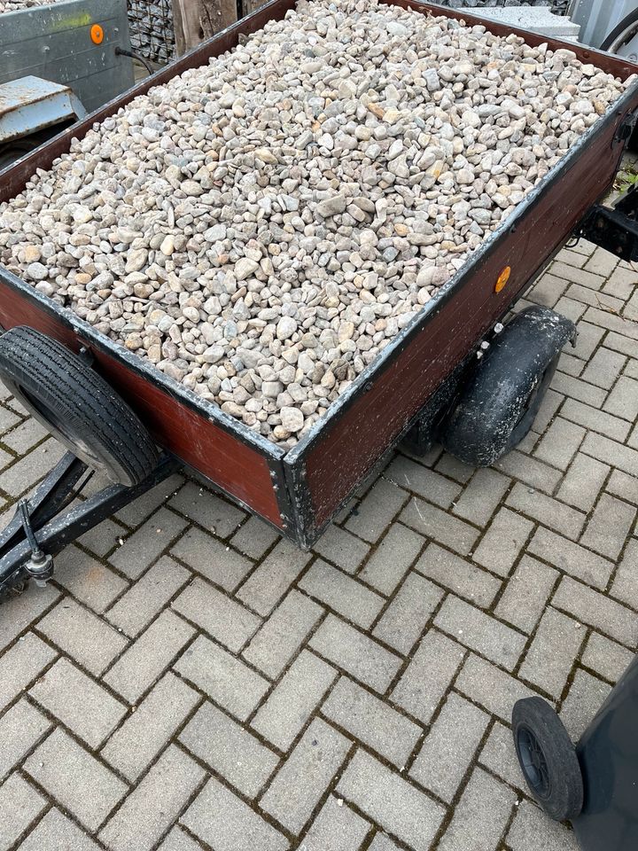 Steine für Steinbeet ca.  800 kg in Neukieritzsch
