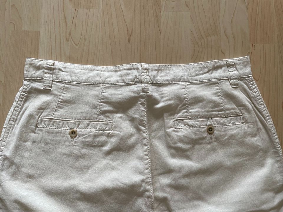 Neuwertige Herren Hose Kurz Short Beige Baumwolle in Bornheim