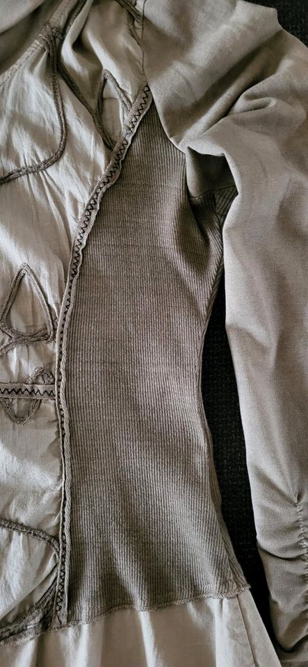 Wunderschöne Jacke von Bottega (Italien) in Gundelfingen