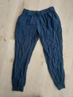 Schlupfhose blau Gr.40 Niedersachsen - Wendeburg Vorschau