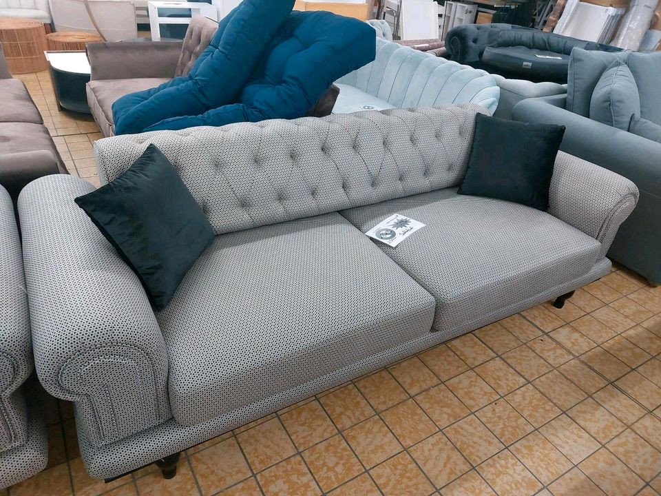 Sofa Couch Chesterfield Schlafsofa Polster Möbel UVP 1619€ in Herbstein