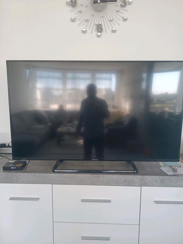 Panasonic Fernseher 50 Zoll top erhalten in Jülich