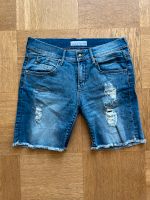 Jeans Shorts take two, Gr.26, neuwertig Bayern - Erlangen Vorschau