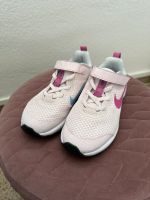 Nike Kinderschuhe Größe 28.5 Rheinland-Pfalz - Alzey Vorschau