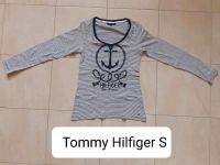 Tommy Hilfiger Shirt Größe S blau/weiß NEU Nordrhein-Westfalen - Steinhagen Vorschau