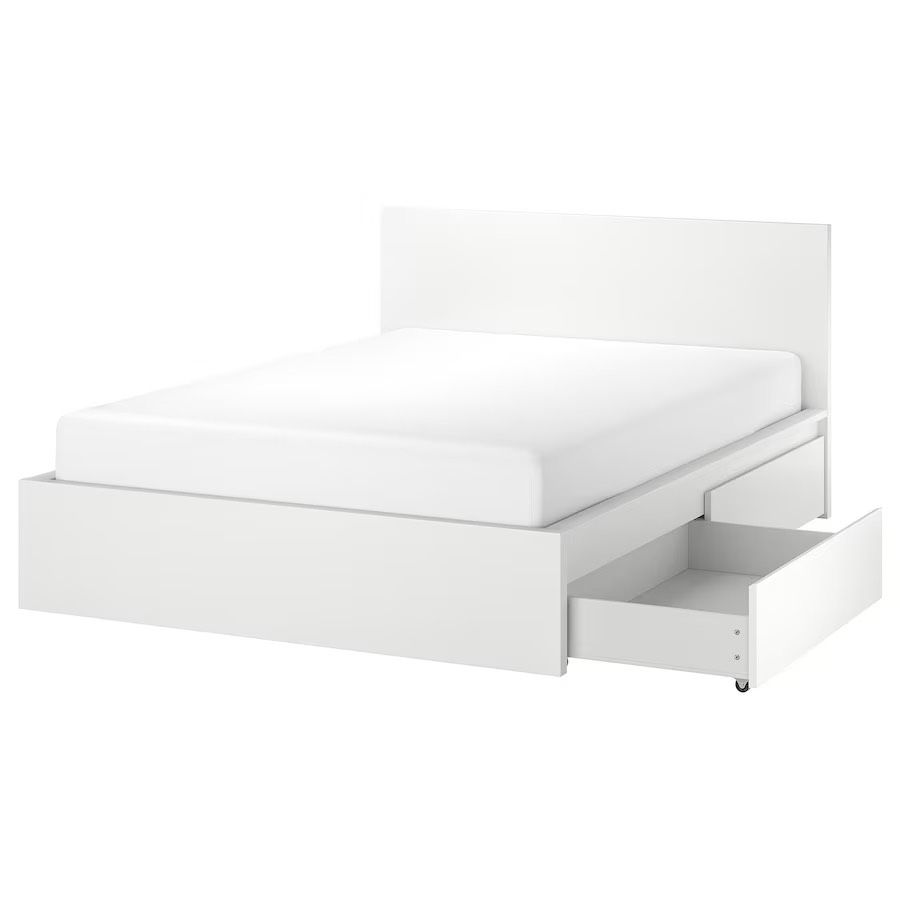 IKEA Malm Bett 140 cm x 200 cm, Bettkästen, Lattenroste, Matratze in Schwerin