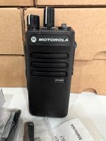 Motorola DP2400e Uhf oder Vhf Band erhältlich DP 2400e Neu OVP Berlin - Neukölln Vorschau