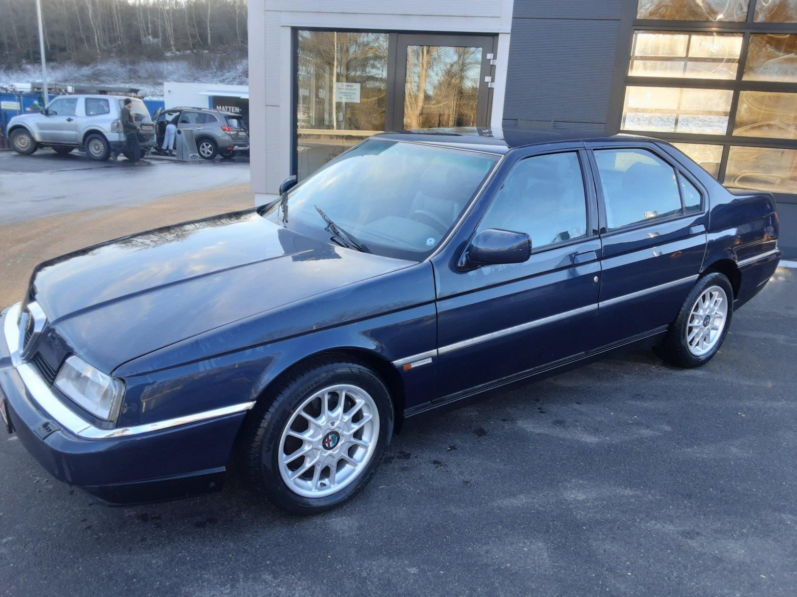 Abbildung des Autos Alfa Romeo 2.0 V6 Turbo …