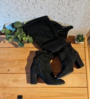 Unisa Stiefel Wildleder Overknees Leder Gr.36 Niedersachsen - Upgant-Schott Vorschau