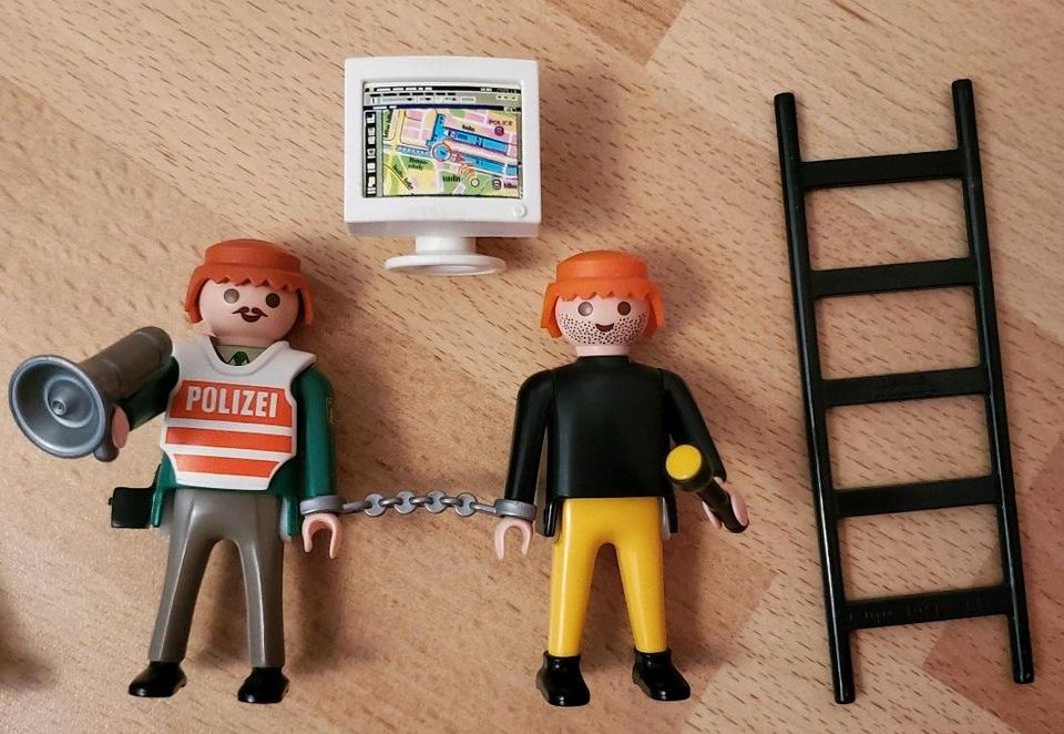 PLAYMOBIL - unterschiedlichste Figuren in Leipzig