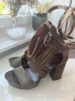 Airstep Leder Sandaletten Sandalen A.S.98 grau taupe Gr. 40 Nordrhein-Westfalen - Dormagen Vorschau