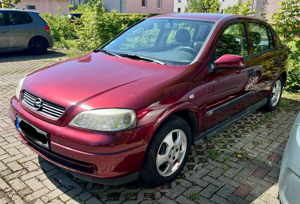 Opel Astra G 1.6 16V Edition 100 Klima in Magdeburg