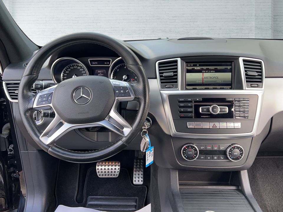 Mercedes ML350 CDI,AMG LINE,Aut,RFK,Bi-Xen,ILS,Harman,Scheckheft in Delmenhorst