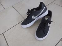 neuw. Nike Court Royal Damen Sneaker Turnschuhe schwarz Gr.37,5 Bayern - Schrobenhausen Vorschau