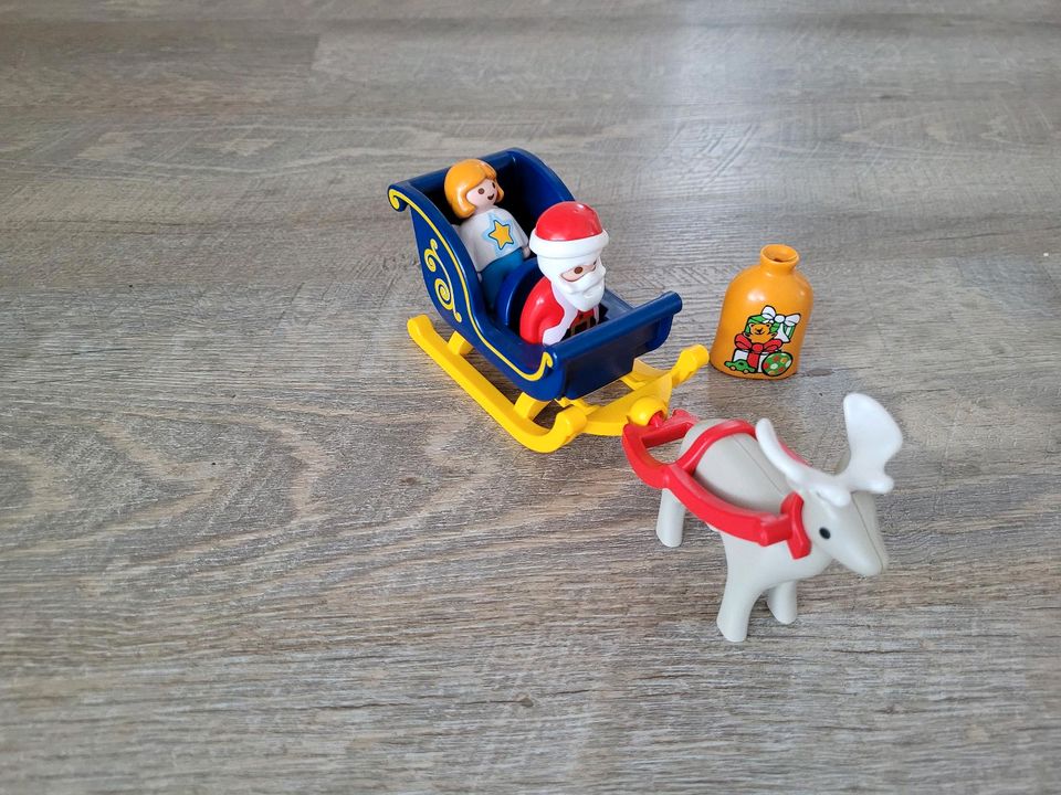 Playmobil 123 Weihnachtsmannschlitten mit Engel , Sack, Rentier in Lehmrade Holstein