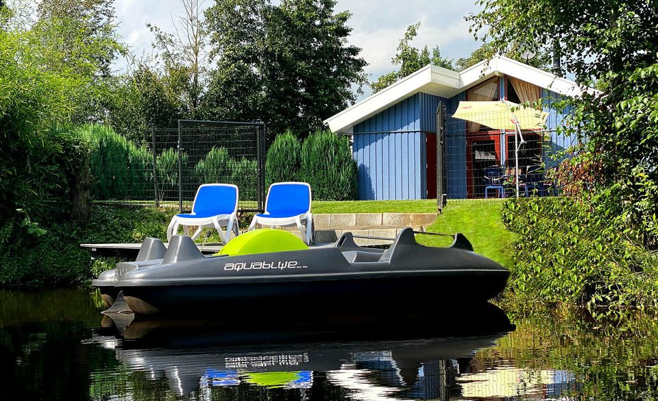 Ferienhaus am See (1-4 Pers.), Tretboot, Sauna, Whirlpool, Kamin, Kinderspieleparadies in Gelsenkirchen