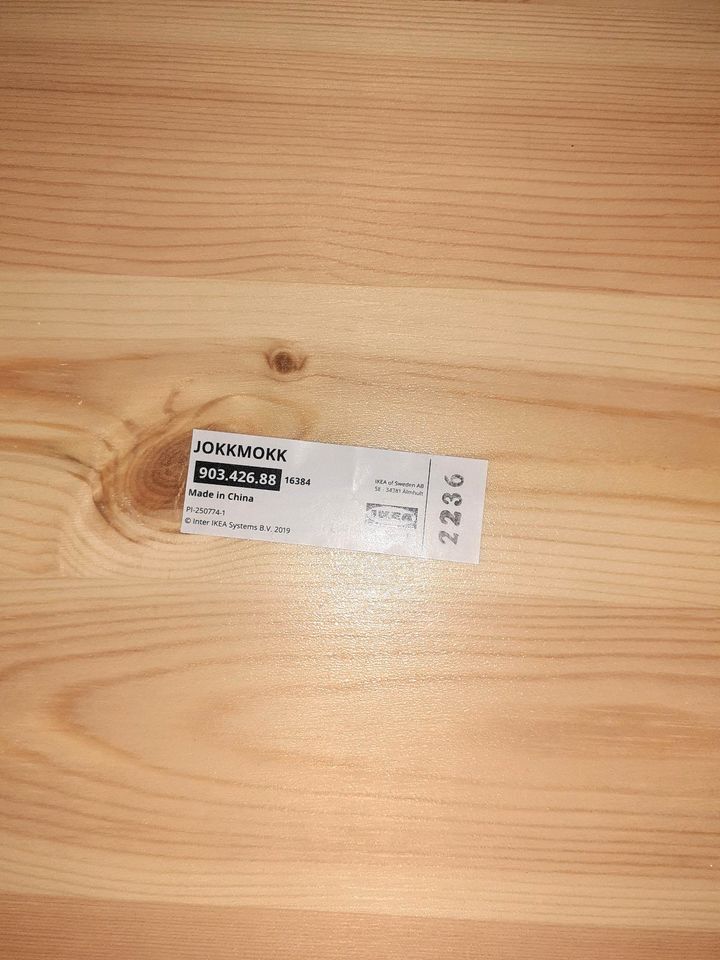 Ikea Stuhl JOKKMOKK Holzstuhl inkl. Stuhlkissen in Berlin