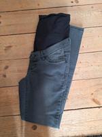 Maternity Jeans Vero Moda S NEU Hessen - Bad Homburg Vorschau