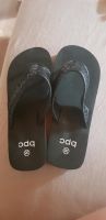 Schwarze Flip Flops mit Pailletten Sachsen - Bannewitz Vorschau