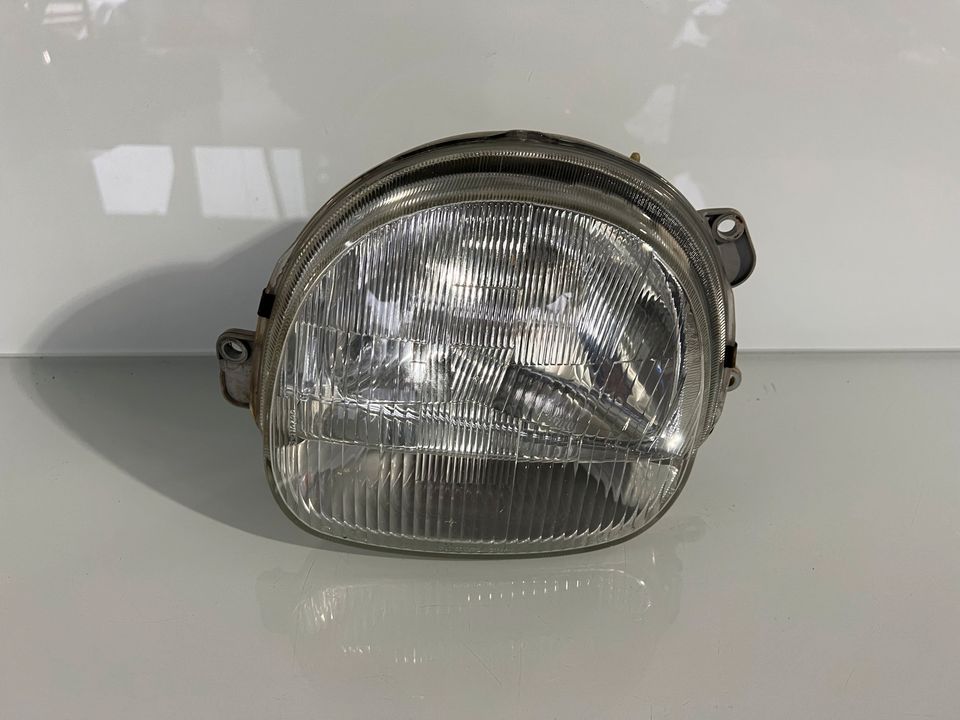 Scheinwerfer Renault Twingo Frontscheinwerfer Lampe links Halogen in Wilnsdorf