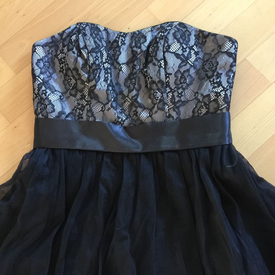 Laona schwarzes Tüllkleid, Abendkleid, kurzes schwarzes in Ochsenfurt