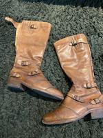 Tolle und seltene Belstaff Lederstiefel, top Zustand München - Altstadt-Lehel Vorschau