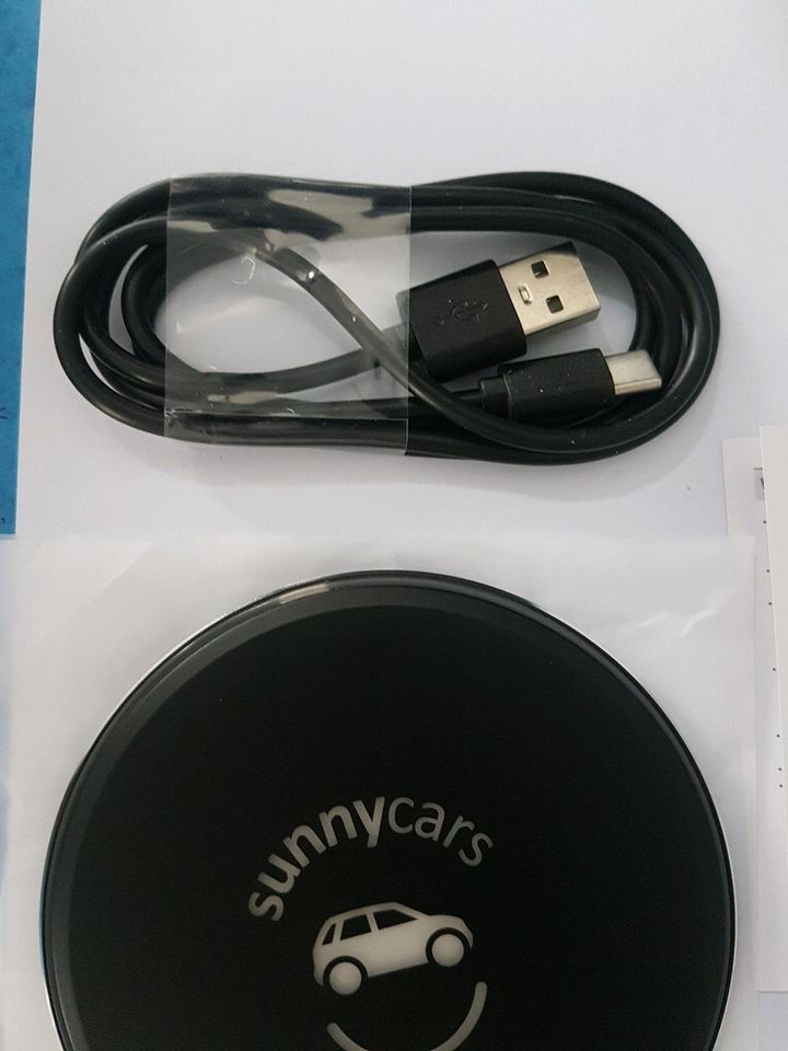 Wireless Charger 15 W NEU Anti-Rutsch LED USB-C in Marl