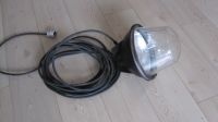 Lampe Strahler für Renovierung/Bau 200 W i.O.12m Kabel Niedersachsen - Faßberg Vorschau