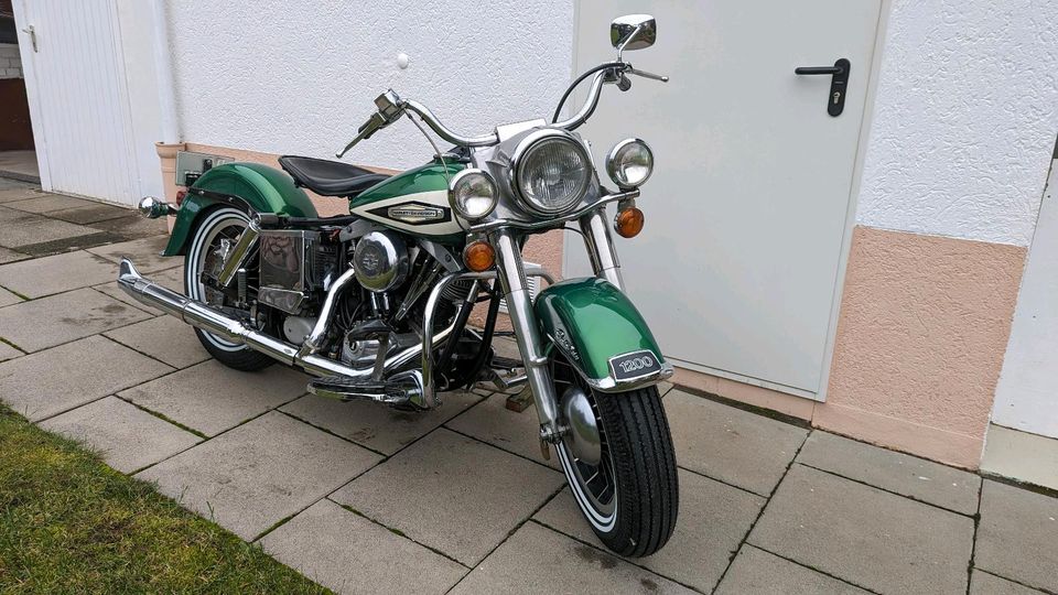 Harley Davidson Electra Glide FLH in Reinheim