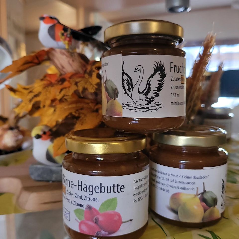 Fruchtaufstrich Hagebutte / Birne 142ml / 315ml 3€ / 5€ in Maroldsweisach