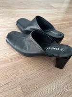 Schuhe Slip on Clogs schwarz klassisch Gr. 39 Pankow - Wilhemsruh Vorschau