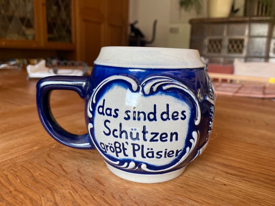 Original Gerzit Bierkrug Krug Jagd in Hessen - Eppstein | eBay  Kleinanzeigen ist jetzt Kleinanzeigen