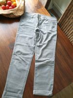 Esprit graue Jeans Gr 40 - 44 Frankfurt am Main - Nieder-Erlenbach Vorschau